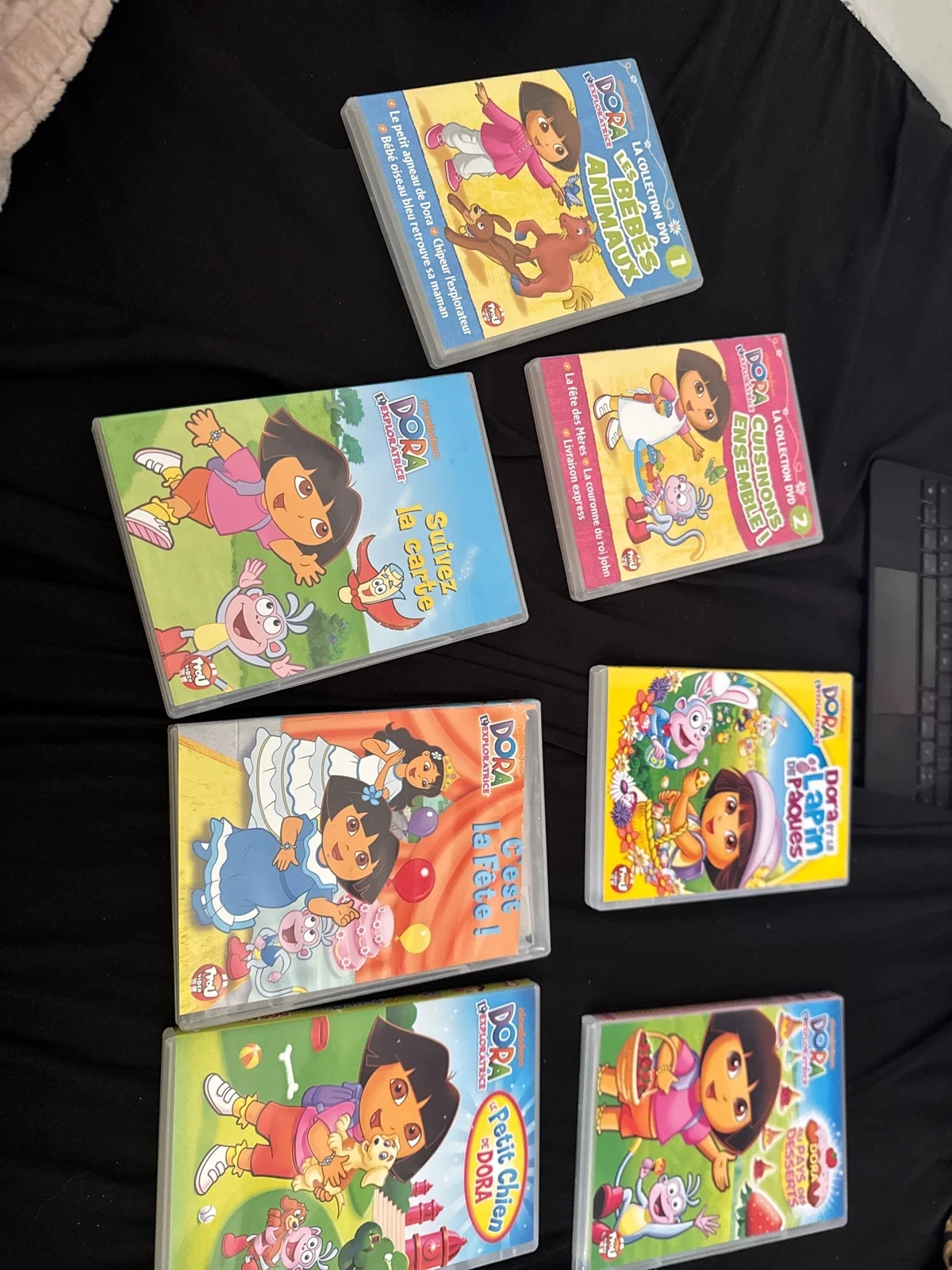 Lot de 7 DVD de la série Dora l'exploratrice